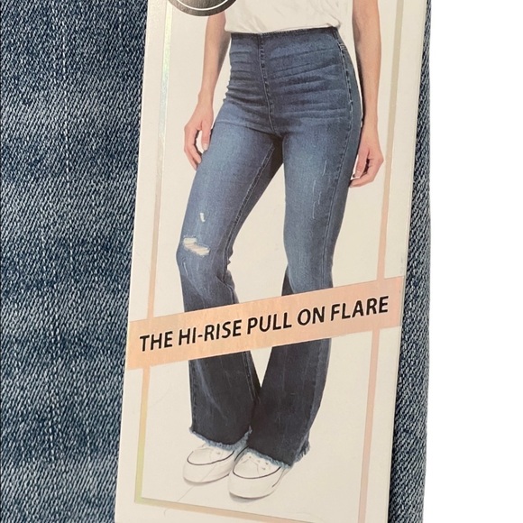 Tinseltown High Rise pull on raw hem flare jeans - Picture 9 of 10